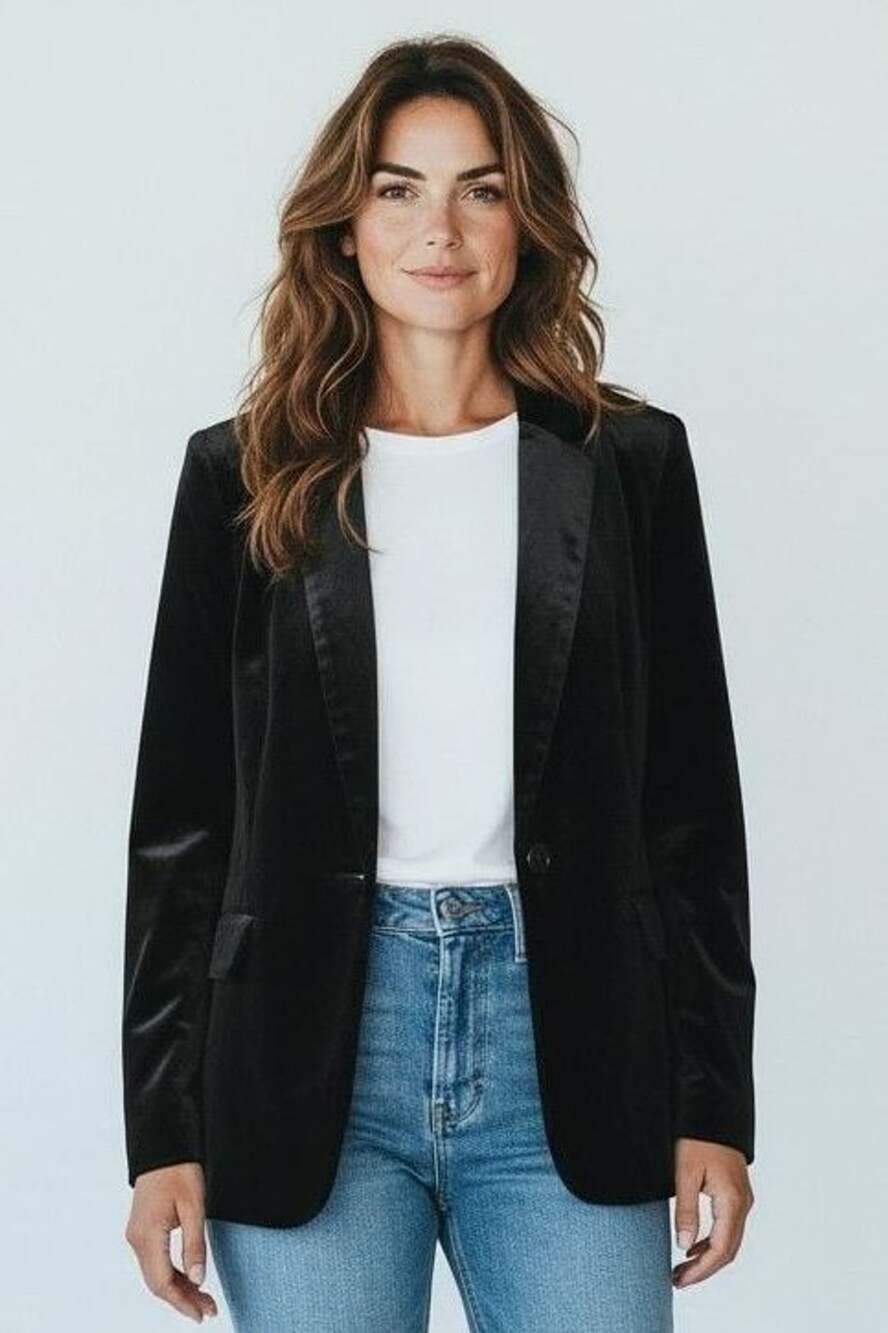 Banana Republic Black Velvet Blazer Size 8